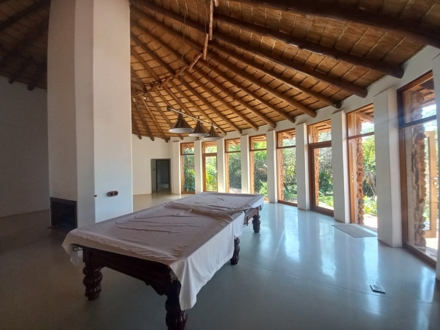 5 Bedroom Property for Sale in Broederstroom North West